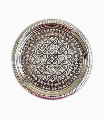 Plateau rond marocain artisanal en cuivre