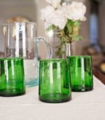 Verres à eau en verre soufflé artisanal vert