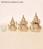 Théière marocaine traditionnelle en cuivre nickelé