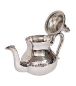 théière marocaine martelée en cuivre nickelé